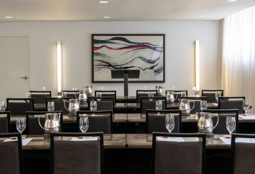 فندق Beverly Hills Marriott