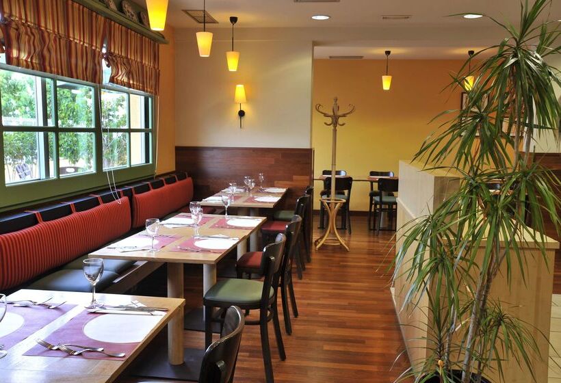 호텔 Travelodge Murcia