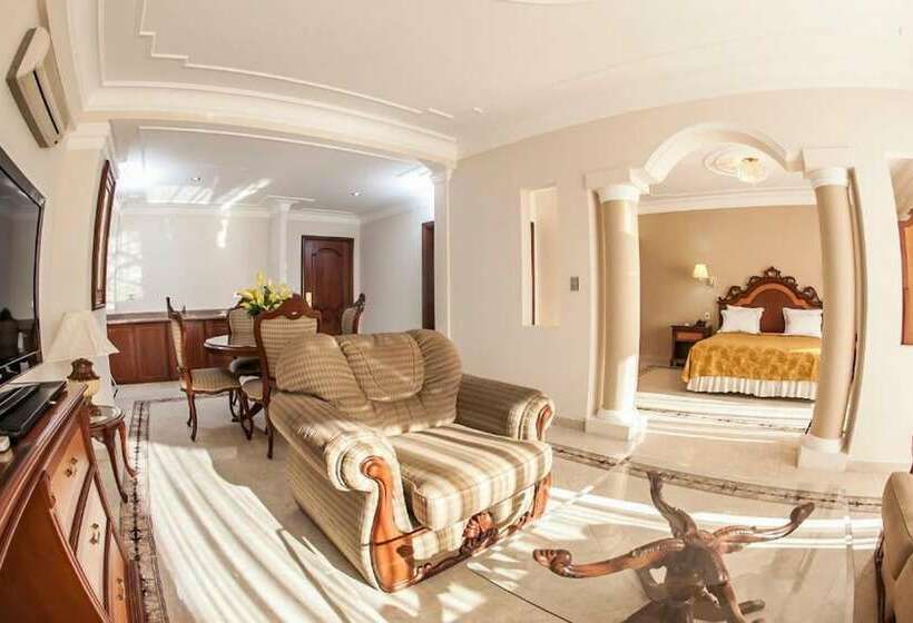 Отель Canciller