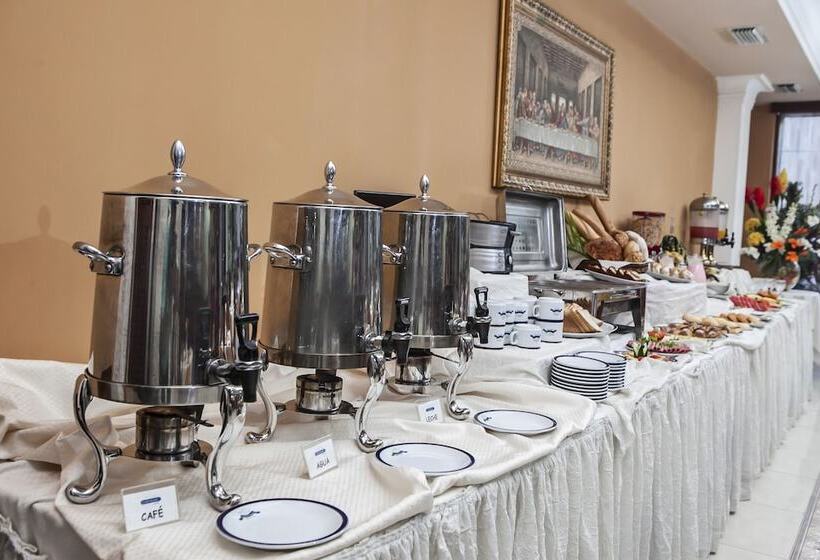 Отель Canciller