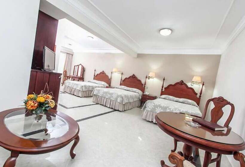 Отель Canciller