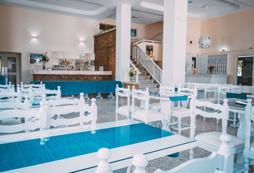 Отель Chrysland