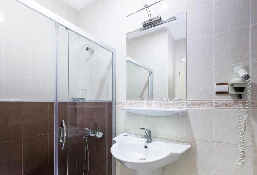 Отель Club Phellos