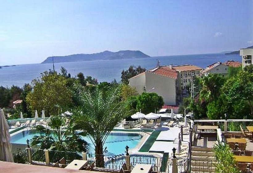 Отель Club Phellos