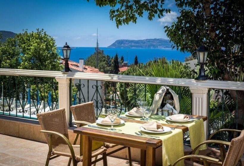 Отель Club Phellos