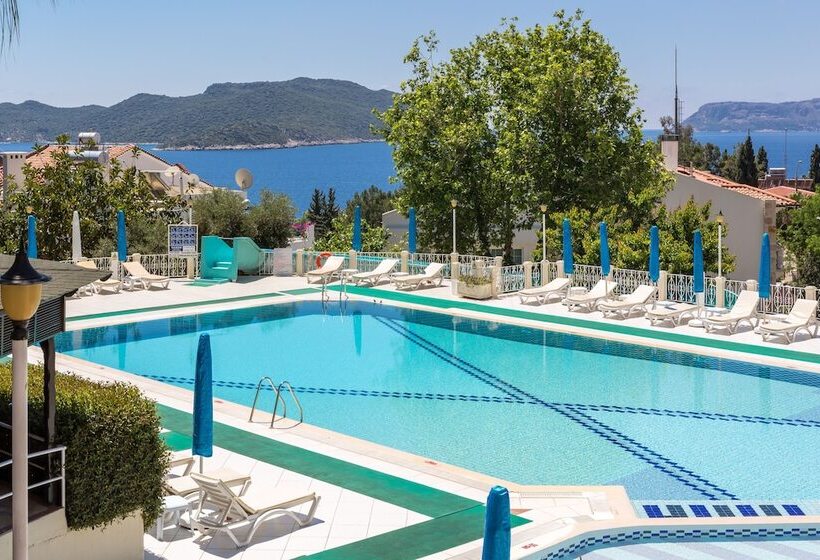 Отель Club Phellos