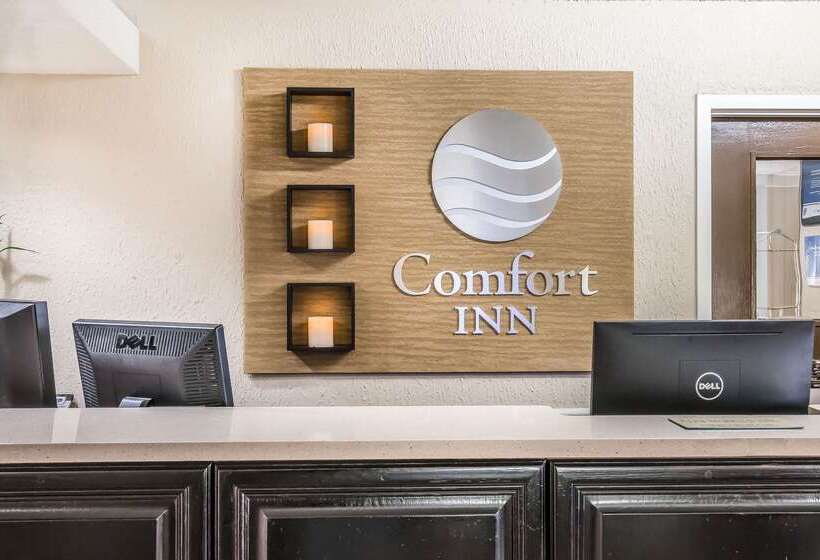 בית מלון כפרי Comfort Inn