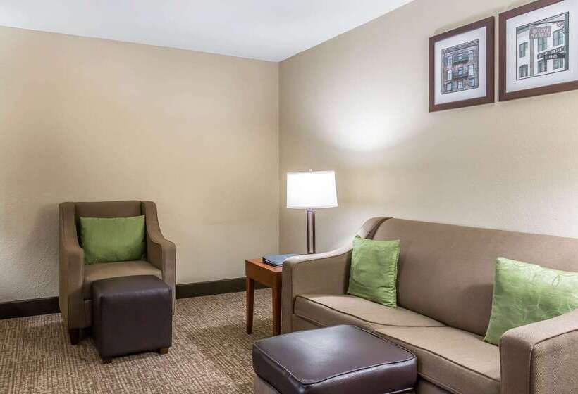 בית מלון כפרי Comfort Inn