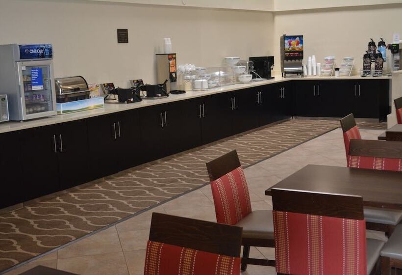 בית מלון כפרי Comfort Inn