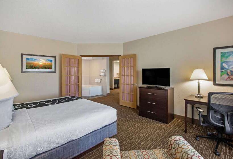 בית מלון כפרי Comfort Inn & Suites Sarasota I75