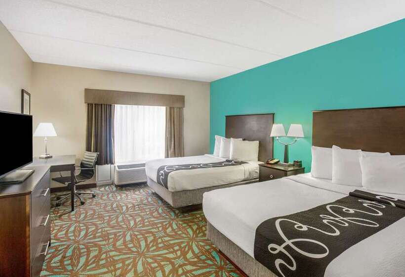 בית מלון כפרי Comfort Inn & Suites Sarasota I75