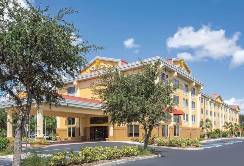 فندق Comfort Inn & Suites Sarasota I75