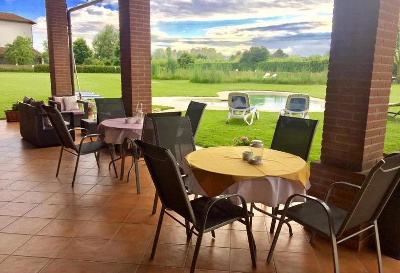 فندق Albergo Cosmera