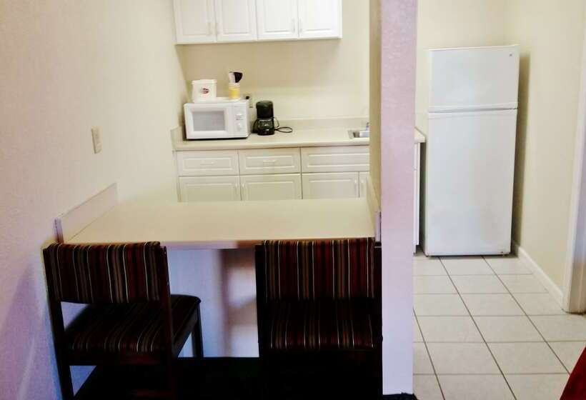 酒店 Country Hearth Inn & Suites Augusta