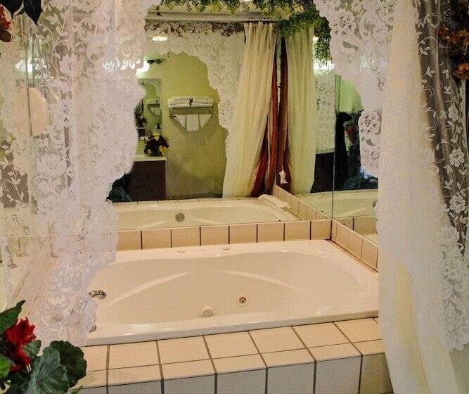 فندق Country Hearth Inn Union City