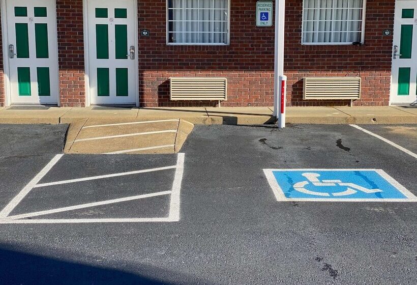 فندق Country Hearth Inn Union City