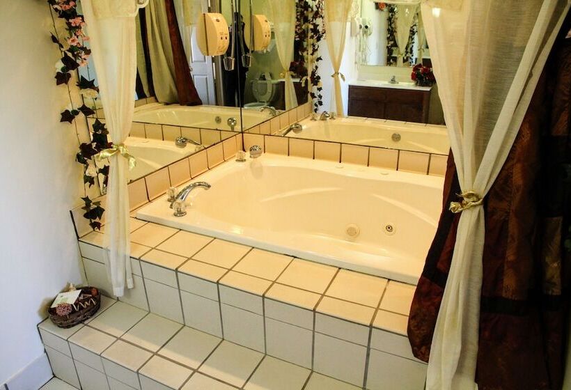 فندق Country Hearth Inn Union City