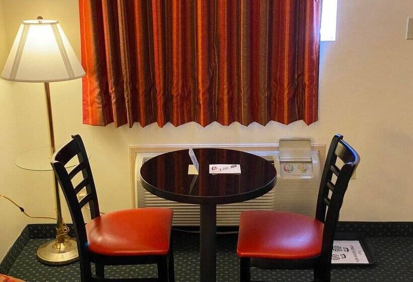 فندق Country Hearth Inn Union City