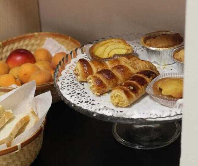 هتل Croce Di Malta