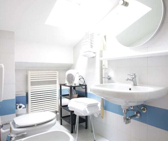 هتل Croce Di Malta