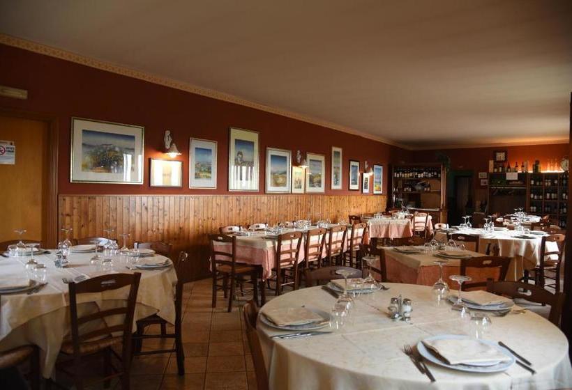 호텔 Albergo Dei Bersaglieri