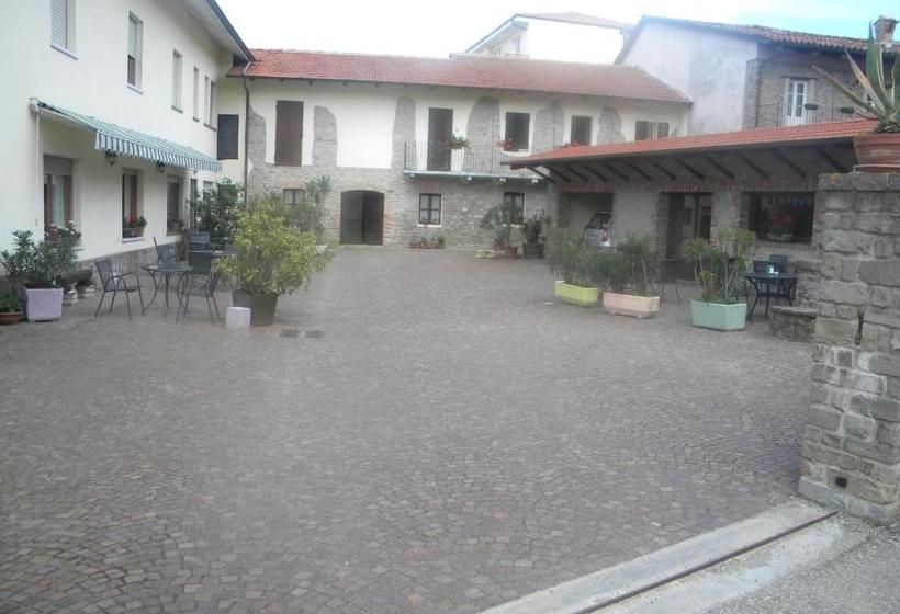 בית מלון כפרי Albergo Dei Bersaglieri