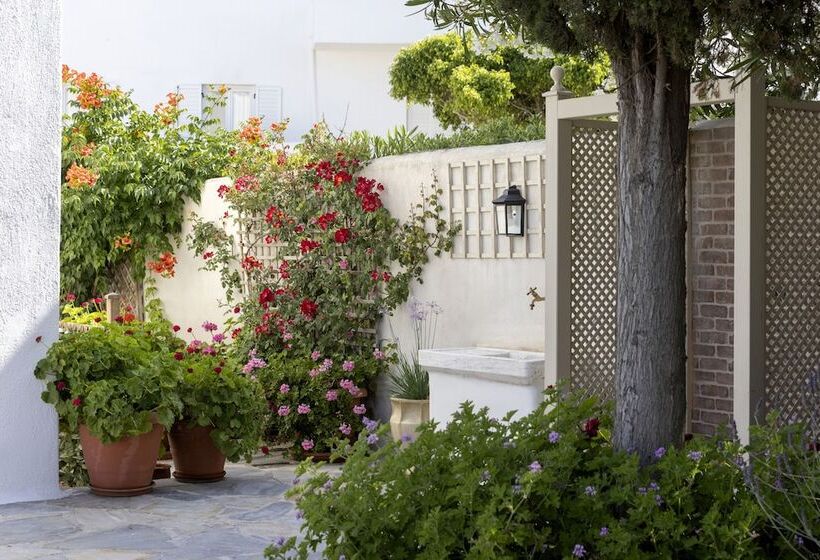 Отель Despotiko