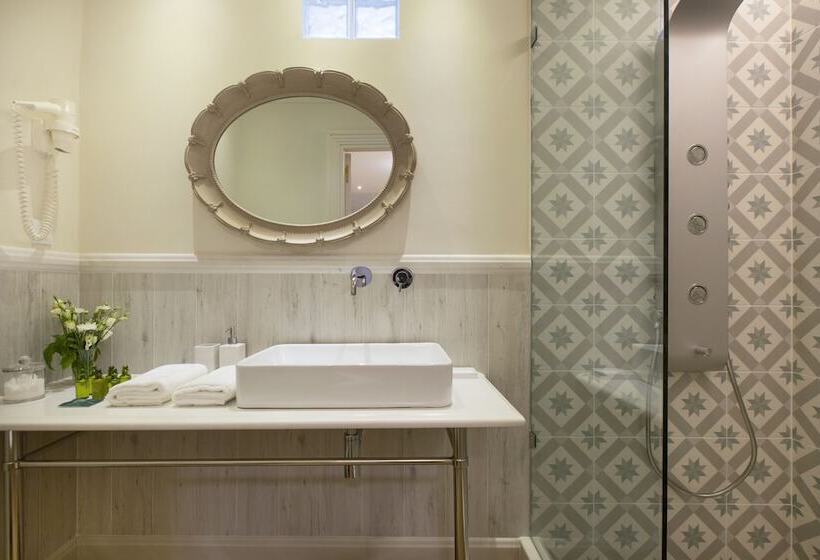 Отель Despotiko