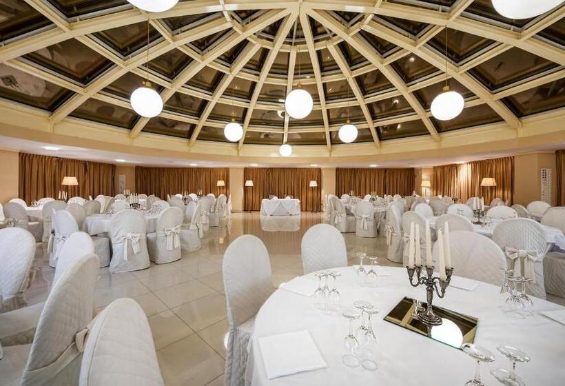 Отель Dioscuri Bay Palace