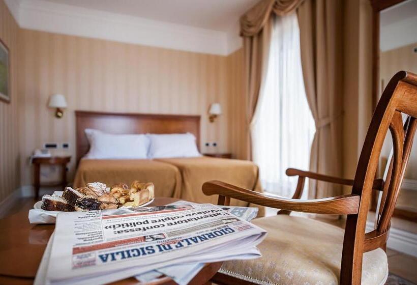 Отель Dioscuri Bay Palace