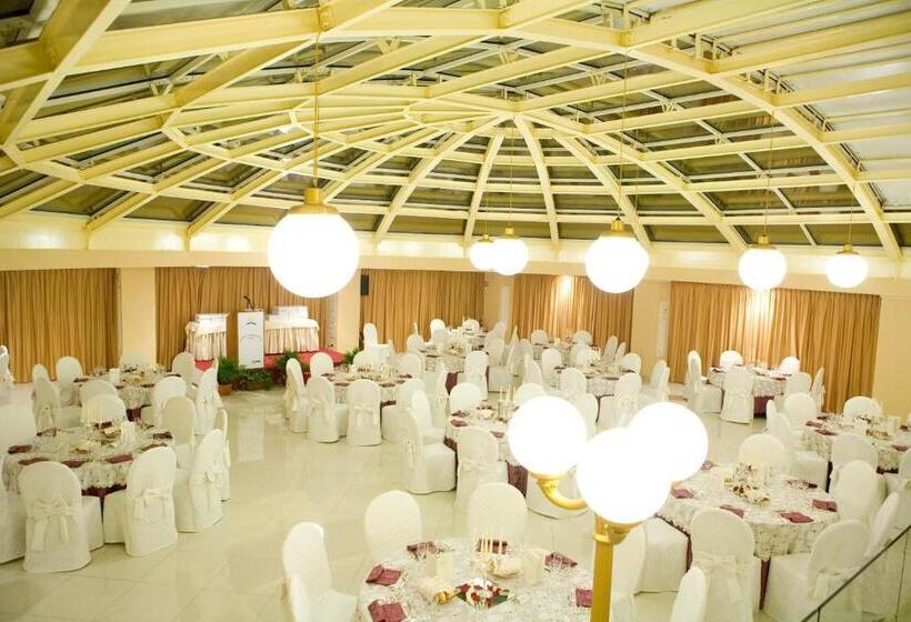 Отель Dioscuri Bay Palace