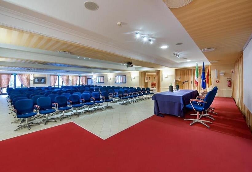 Отель Dioscuri Bay Palace