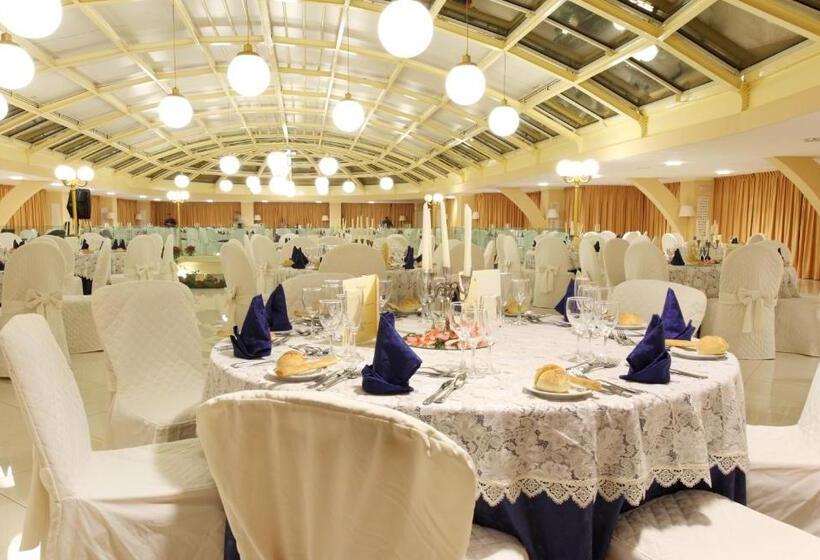 Отель Dioscuri Bay Palace