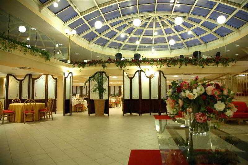 Отель Dioscuri Bay Palace