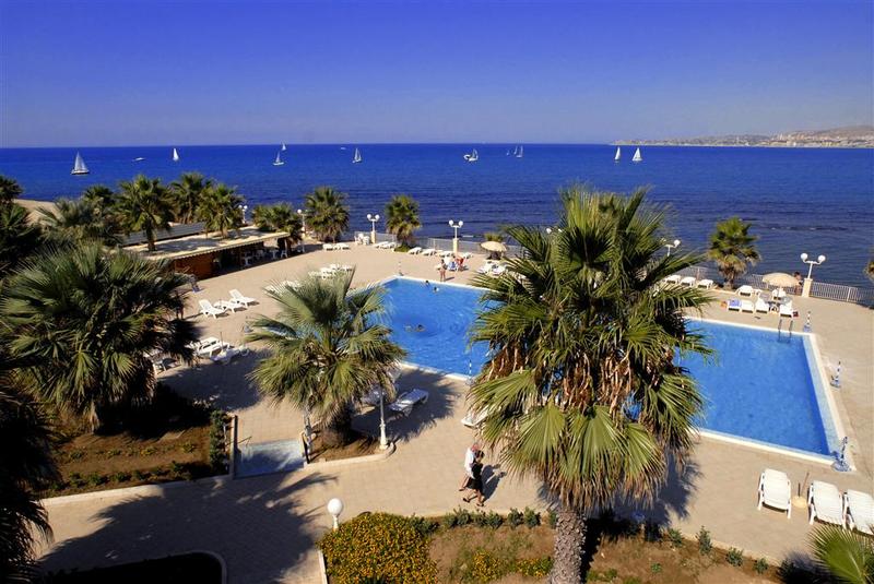 Отель Dioscuri Bay Palace