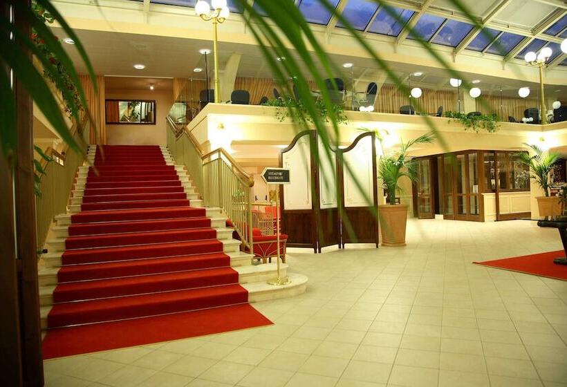 Отель Dioscuri Bay Palace