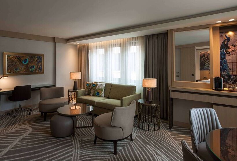 Doubletree By Hilton Hotel Istanbul Sirkeci