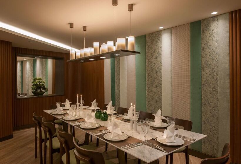 Doubletree By Hilton Hotel Istanbul Sirkeci