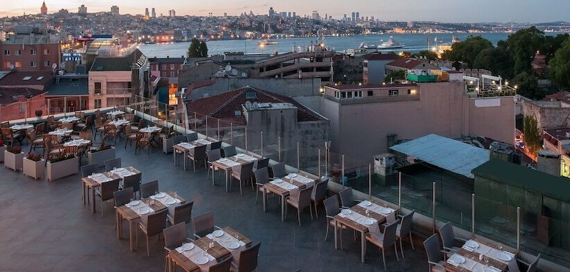 Doubletree By Hilton Hotel Istanbul Sirkeci