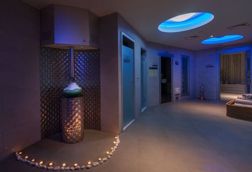 Doubletree By Hilton Hotel Istanbul Sirkeci