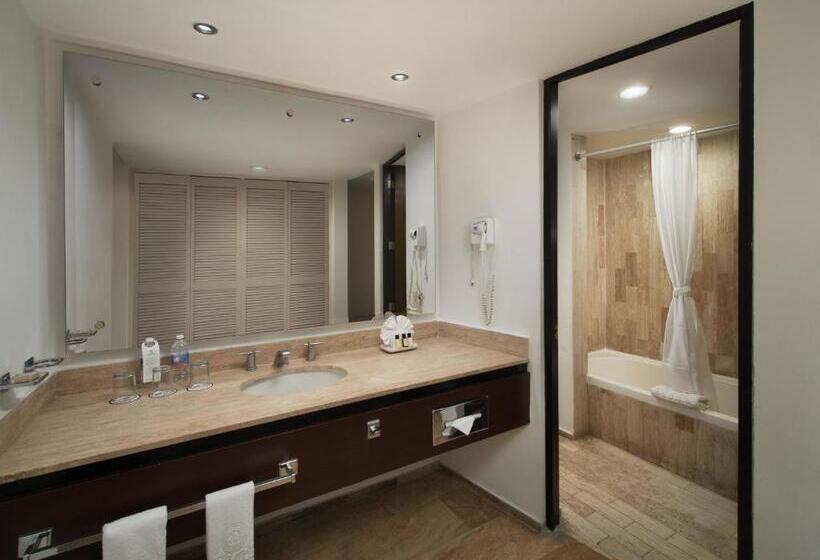 בית מלון כפרי El Cid Castilla Beach