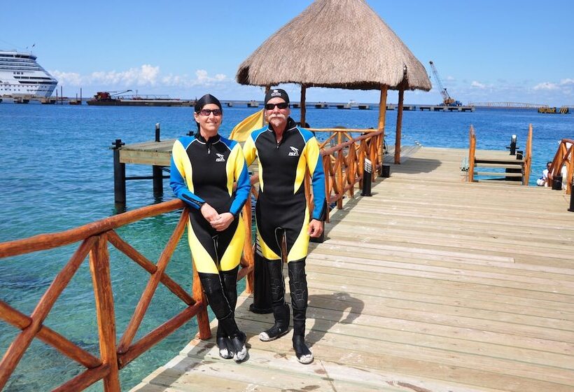 호텔 El Cid La Ceiba Beach