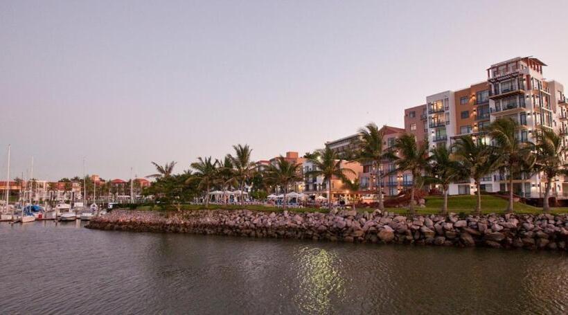 호텔 El Cid Marina Beach