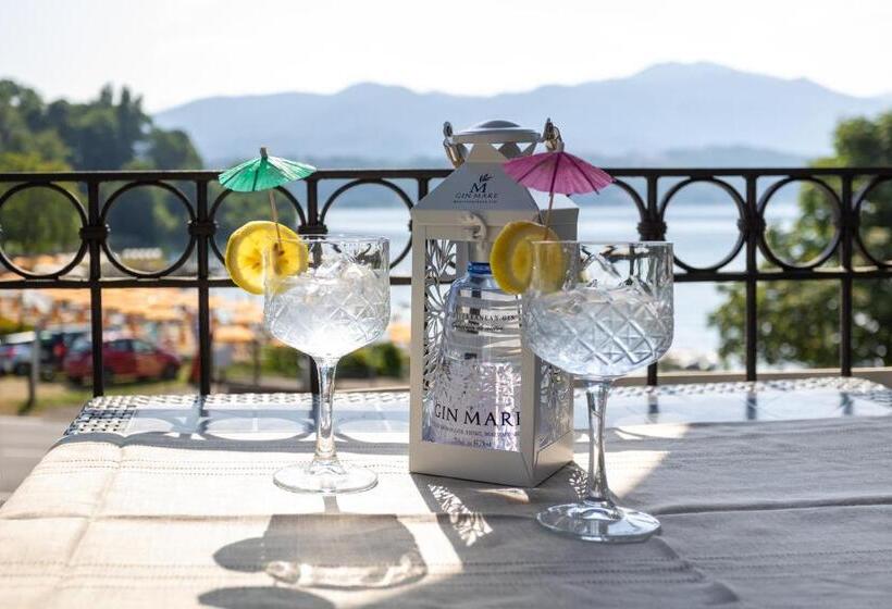 酒店 Fontaine Bleue