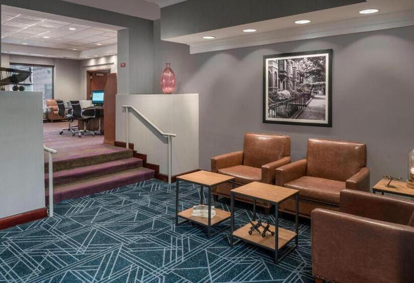 ホテル Four Points By Sheraton Boston Logan Airport Revere
