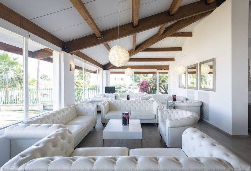 هتل Garden Saladina