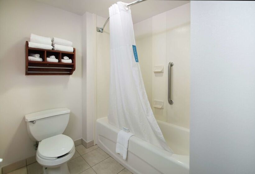 فندق Hampton Inn Linden