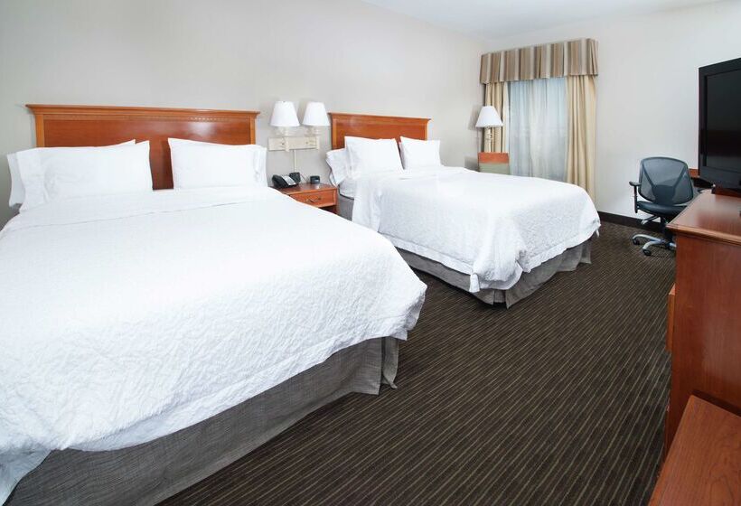 فندق Hampton Inn Linden