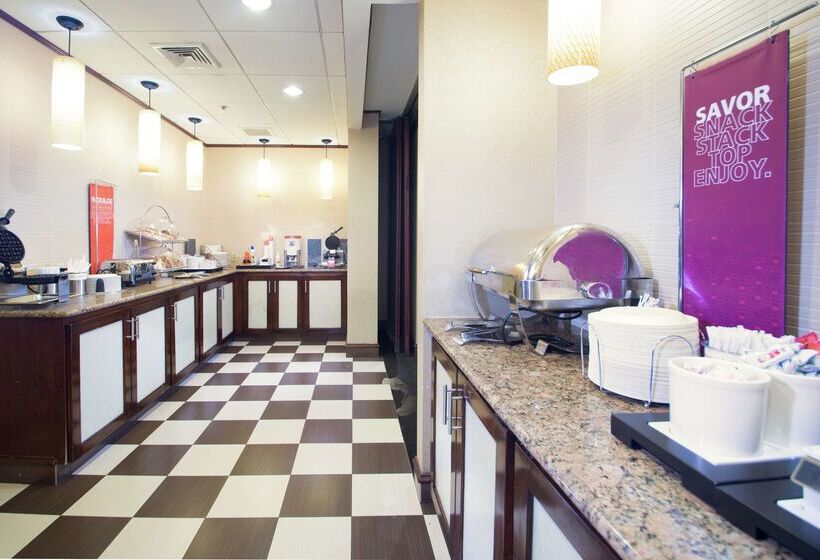 فندق Hampton Inn Linden