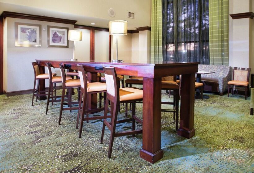 فندق Hampton Inn Linden